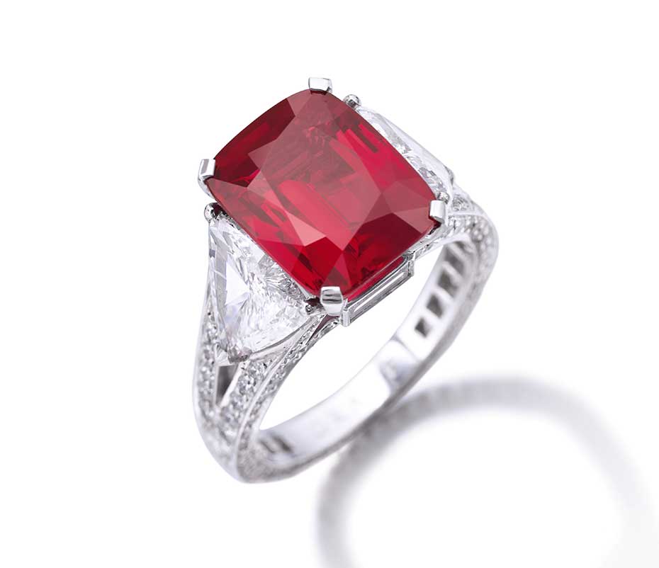 This 8.62 ct Burmese ruby ring by Graff sold for US$8.57 million ($994,040/ct) at Sotheby's Geneva on 12 November, 2014, then a total price world ruby auction record. Image © Sotheby's
